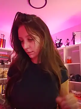 LilyOrion webcam