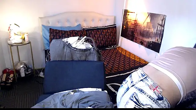 NinaDOM4CUM webcam