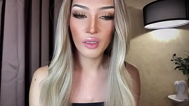 Alicegreenexx webcam