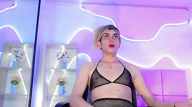 Daniela_Pink_