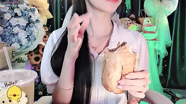 Your-Sunshinee webcam