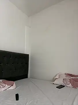 LadyScarlett_ webcam