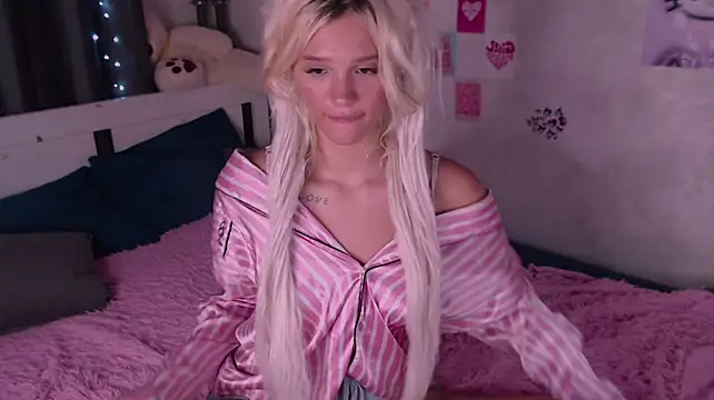 emisweetee webcam