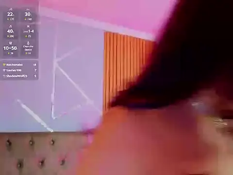 charlottee_white webcam