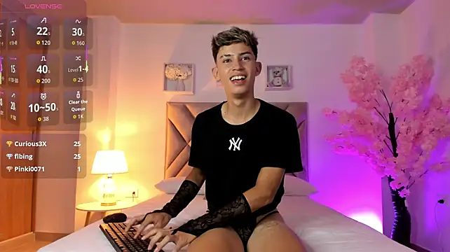 Baby_noahtt webcam