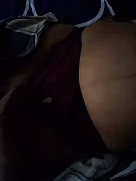 NiceAverting webcam