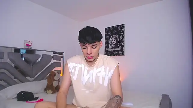 Jyansexy___555 webcam