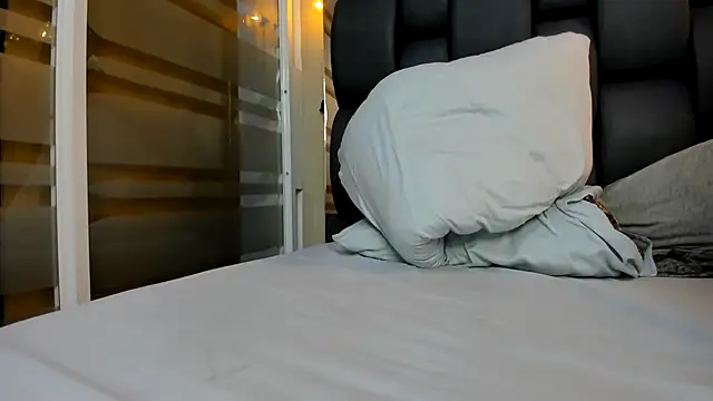 Miriam_milf webcam