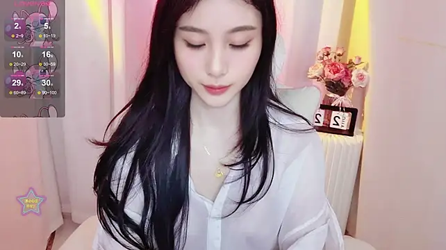 susan_i (F young) - 有点像你前女友