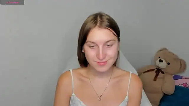 xenia_paradise (F teen) - show tongue