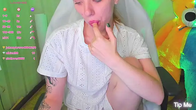MeganNewCat