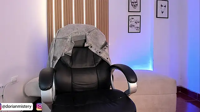 Dorianmistery2322_ webcam