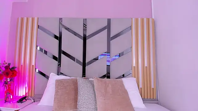 Emily_Black1 webcam