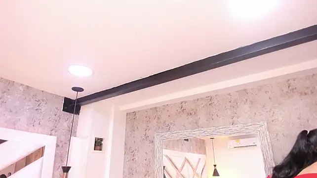 Vanessa_Rain_ webcam