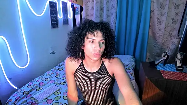Angel_White25 webcam