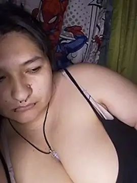 LauraHorny69 webcam