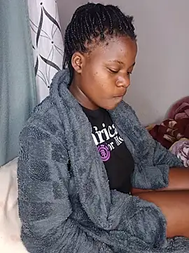 ShyBabe_07 webcam