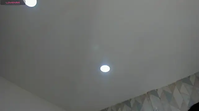 amythyst_violet webcam