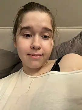 HornyGirlH
