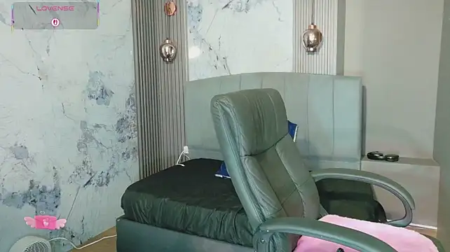 Chloe16_