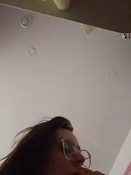 LilyOrion live sex cam