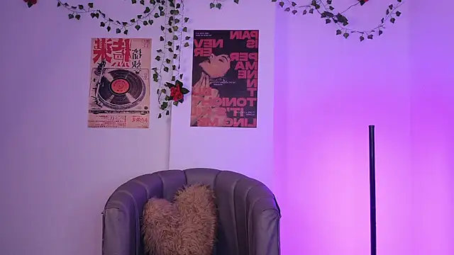 CoralieBronson webcam
