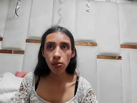 RoxanaSiranohh webcam