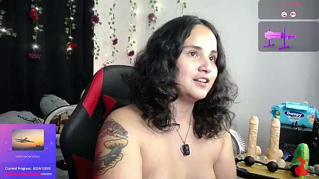 IncognitoLive1 webcam