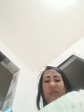 OliviaWilliamm live cam on StripChat
