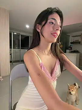 ZaraLuuv webcam