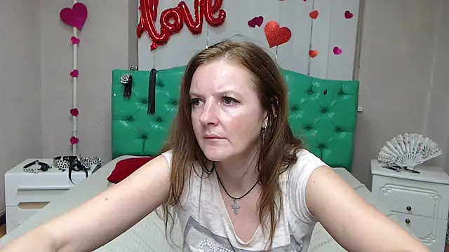 MeganPirs webcam