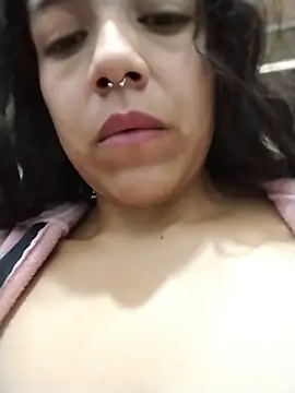 loveHoney02 webcam