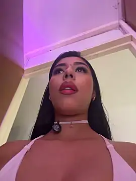 Rossie_Blooms webcam