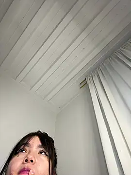 _bambi_am live sex cam
