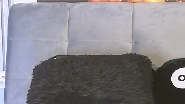KarmaArms live webcam