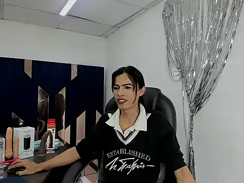 Aisha_hotts777 webcam