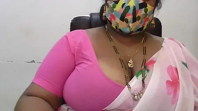 divyahoty (F young) - pussy on ice
