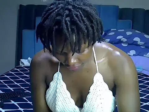 melanin_moon webcam