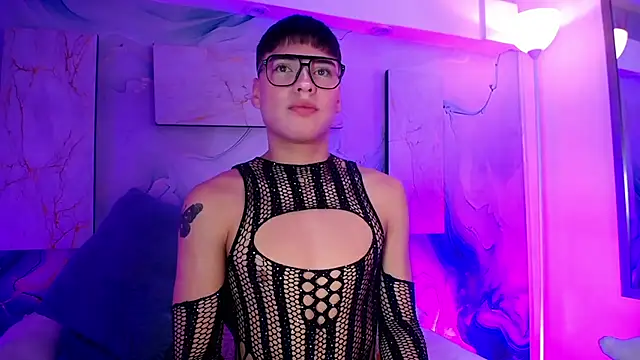 connor_kings (M twink) - 2 DAYS UNTIL MY BIRTHDAY🎉🥳