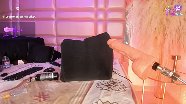 MiaaXXX1 live sex cam