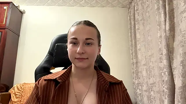 TaIliedGuest webcam