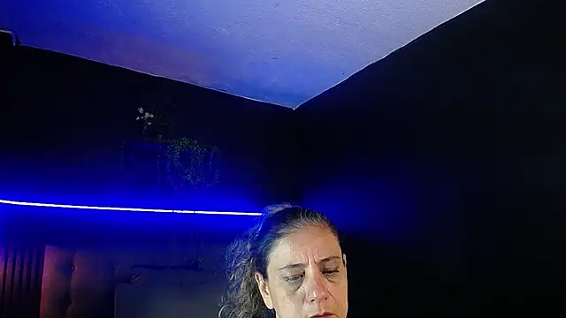 sasi_luna webcam