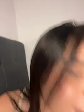 sarita_velez (F young) - Flash tits