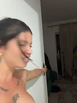 Rafaellaz live cam