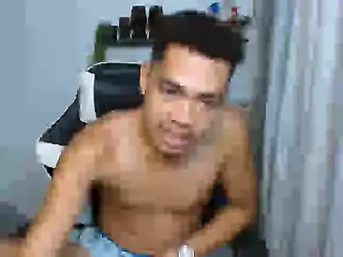 curlyasian_njxx webcam