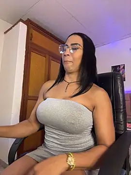 charlotte_bayron02