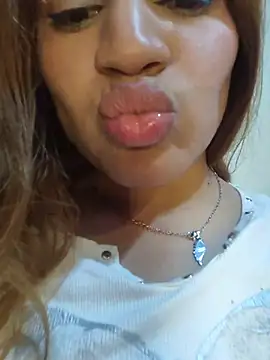 SexyFriends_ live cam on StripChat