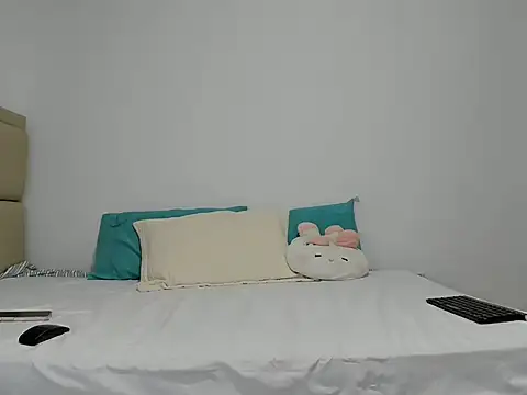 Scarletcute24