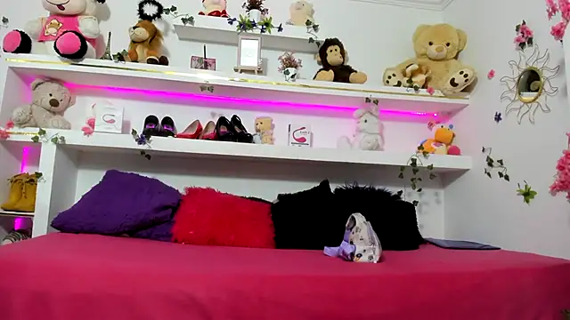 conny_blonde webcam