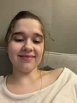 HornyGirlH